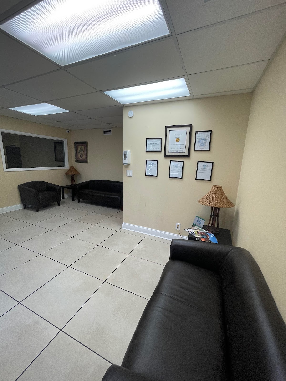 The Healing Center - Drug & Alcohol Rehab Fort Lauderdale - Photo 1
