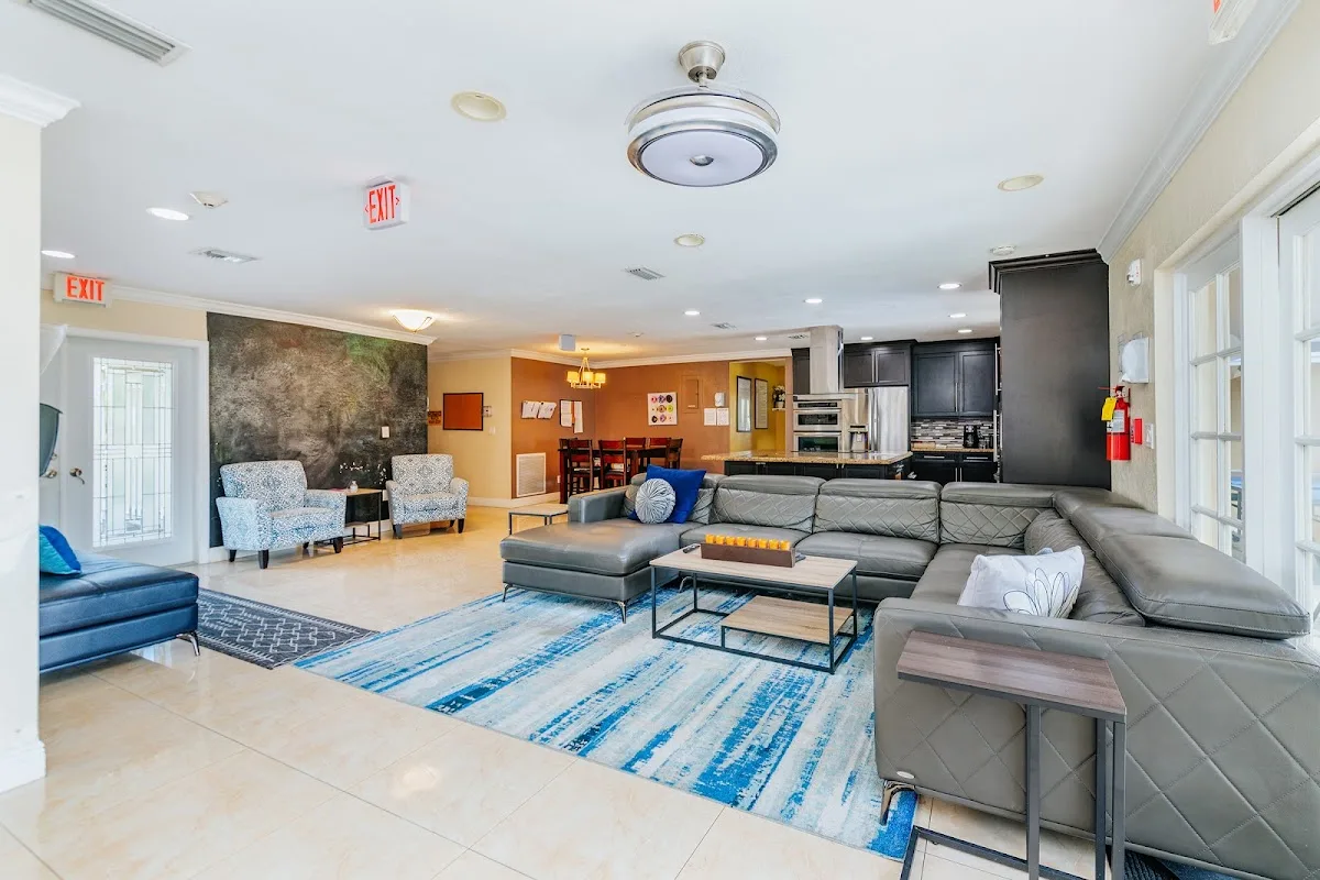 Reign Residential Mental Health Treatment Center - Photo 4