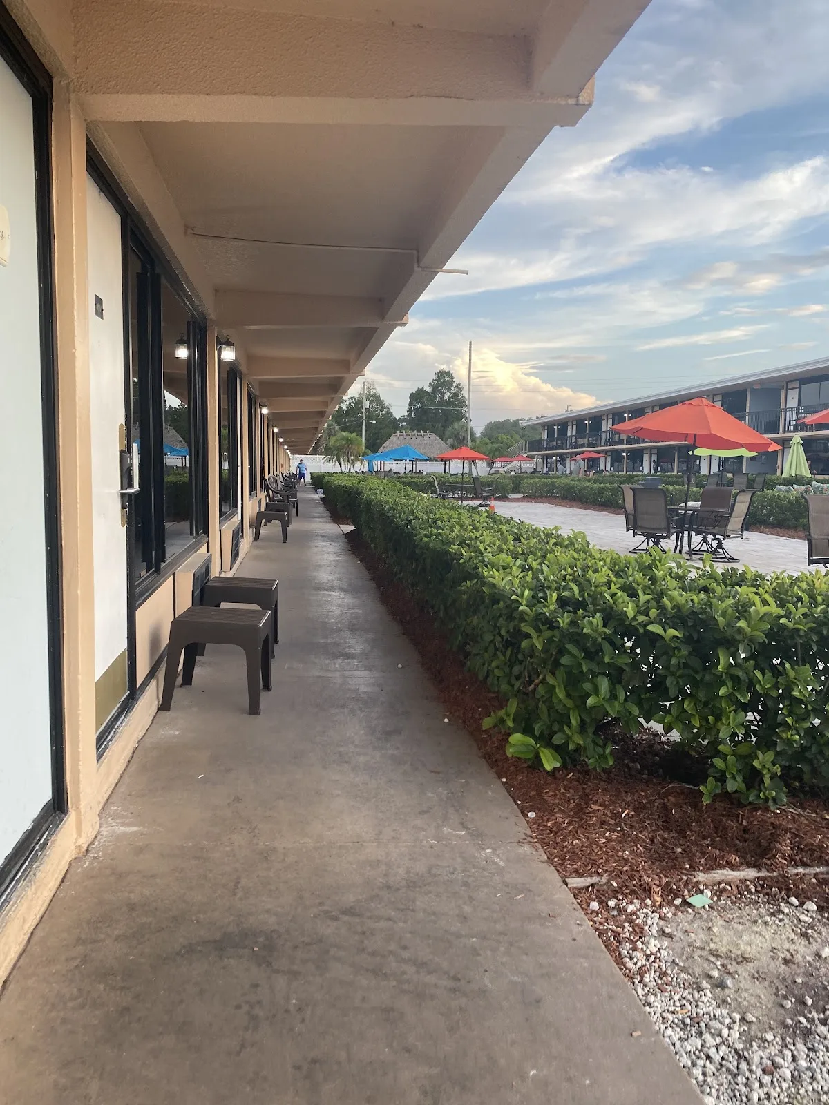 WhiteSands Alcohol & Drug Rehab Plant City - Photo 4