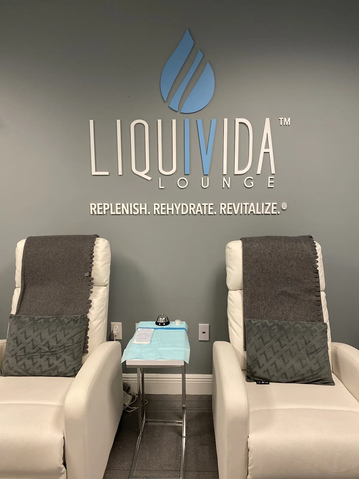 Liquivida Brickell by Mesalogy Health - Photo 2