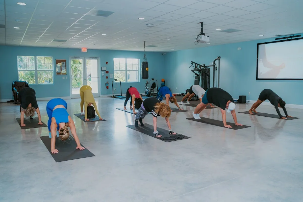 Coastal Detox - Photo 3