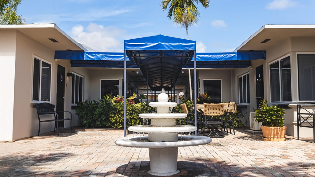 Amity Palm Beach - Foto 4
