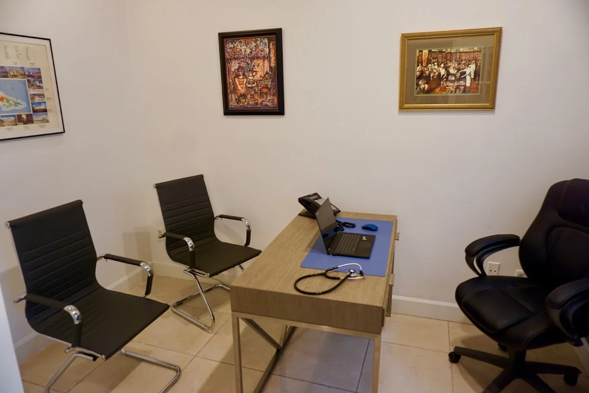 Healthy Me - Photo 3