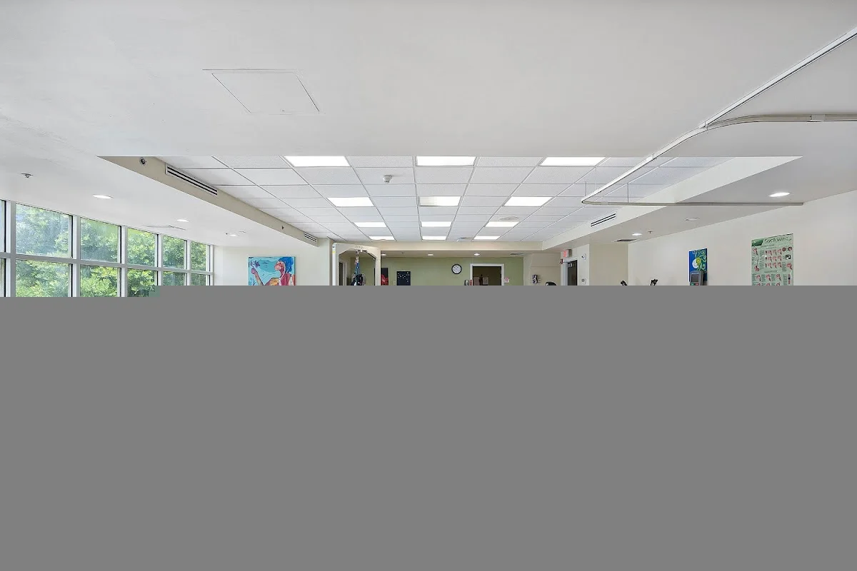 Ponce Health and Rehabilitation Center - Photo 5