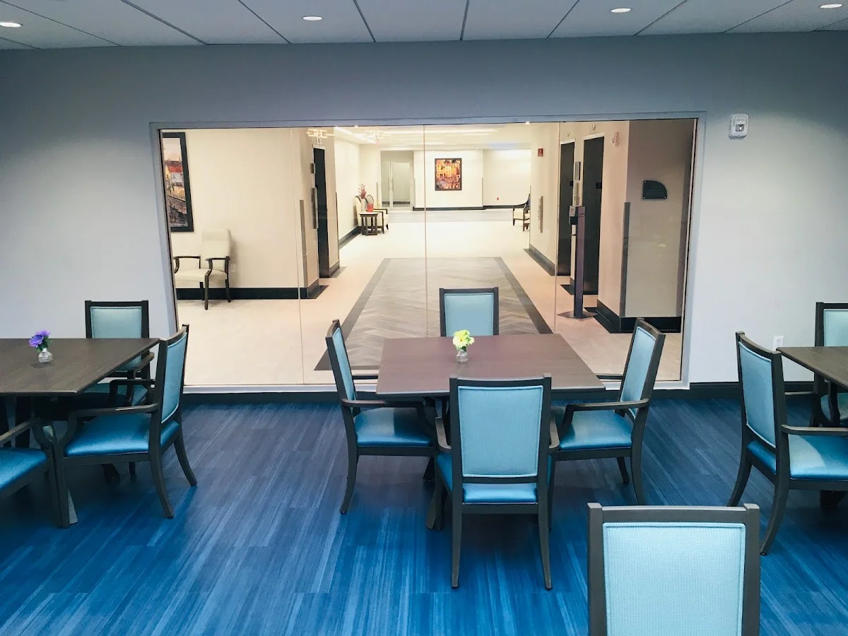 Victoria Nursing & Rehabilitation Center - Photo 3