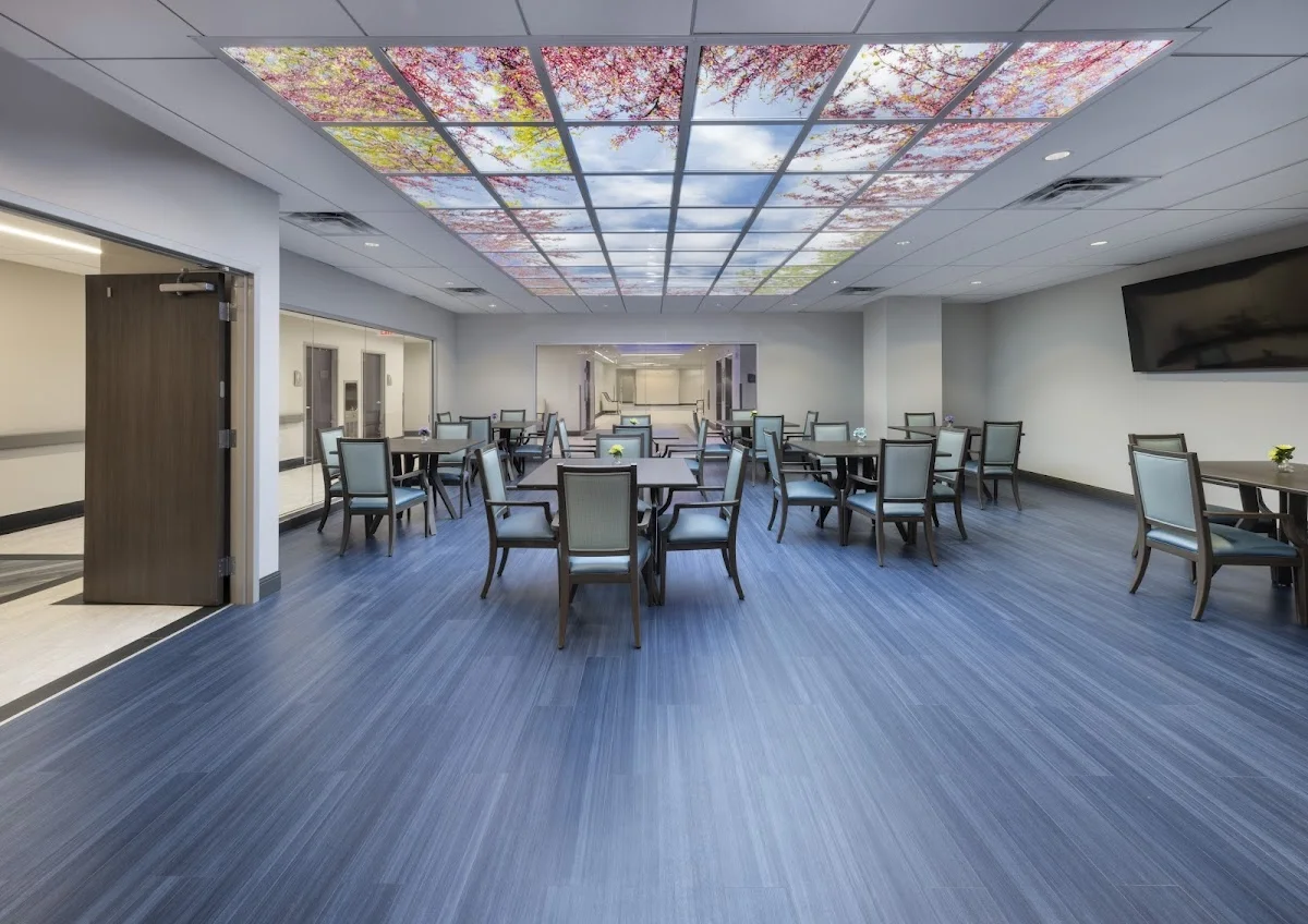 Victoria Nursing & Rehabilitation Center - Photo 5