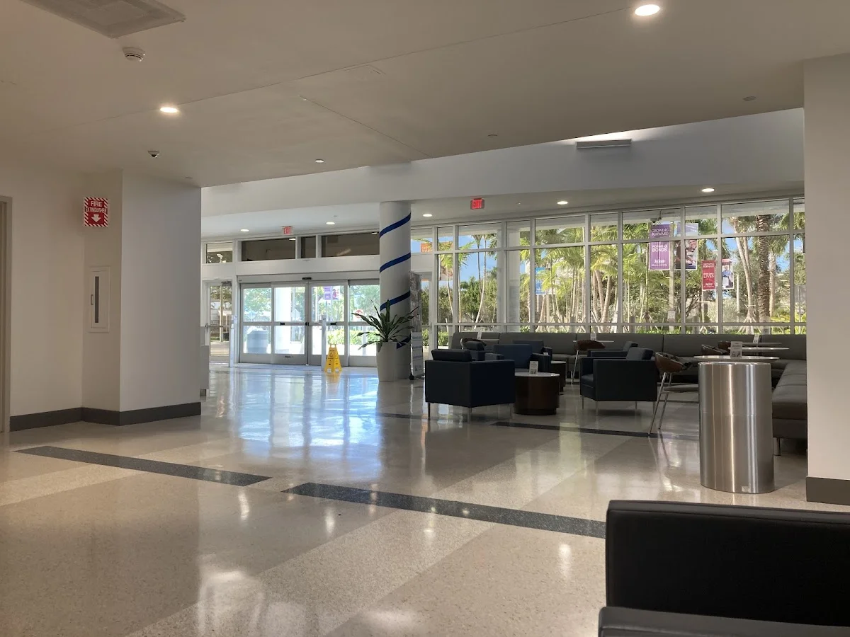 Diagnostic Treatment Center, Clark Ira C - Photo 4