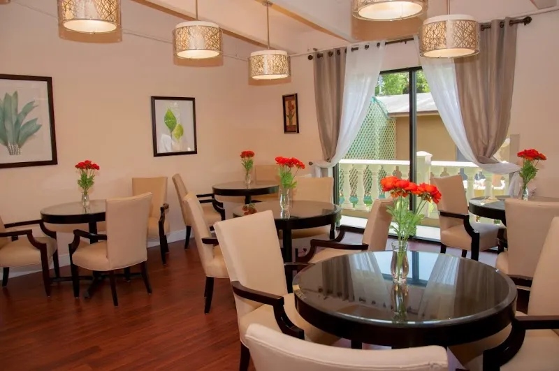 Harbor Village - Photo 1