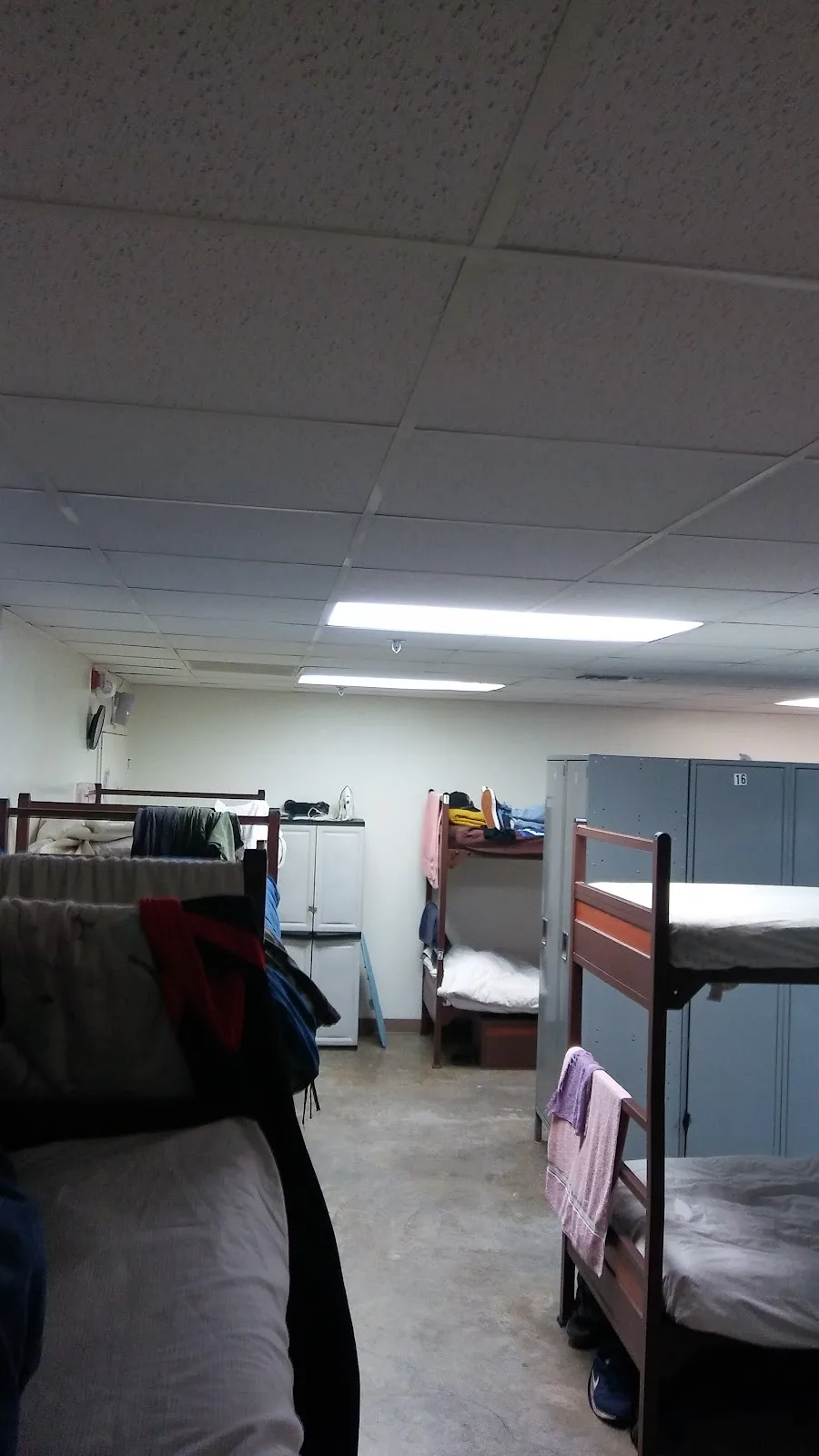 The Caring Place Dr. Frank and Maxine Jacobs Center for Men - Photo 5