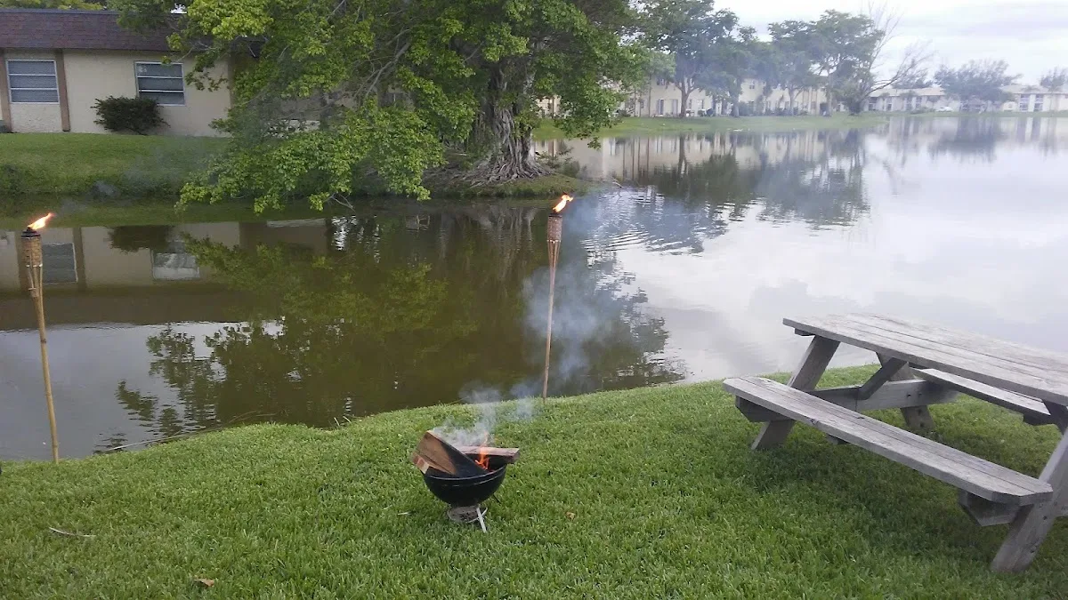 Fellowship Living - Photo 2