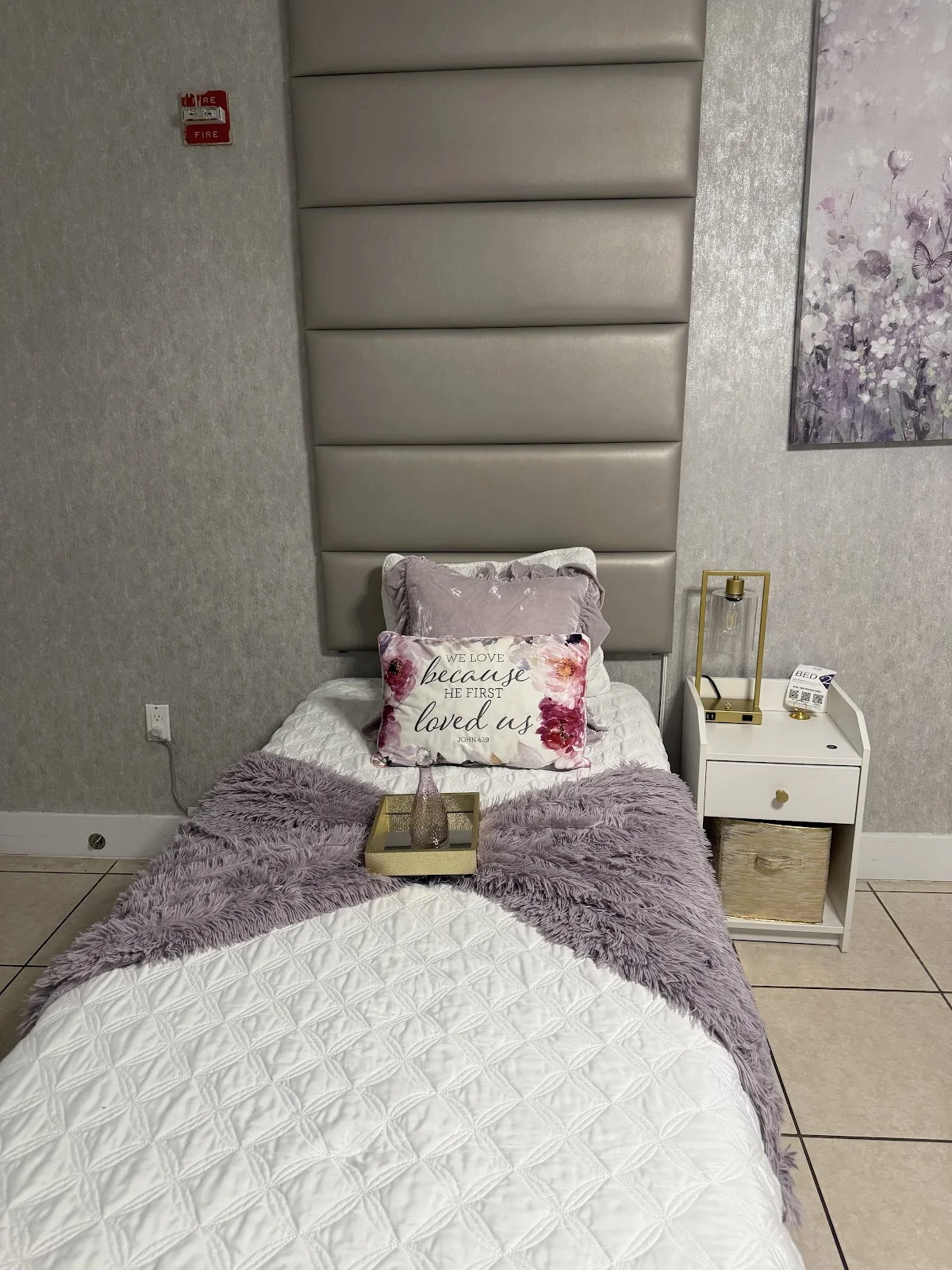 Charm Home Casa de recuperación en Miami | cuidados post quirurgicos post operatorios| Licensed Recovery House After Surgery - Photo 5