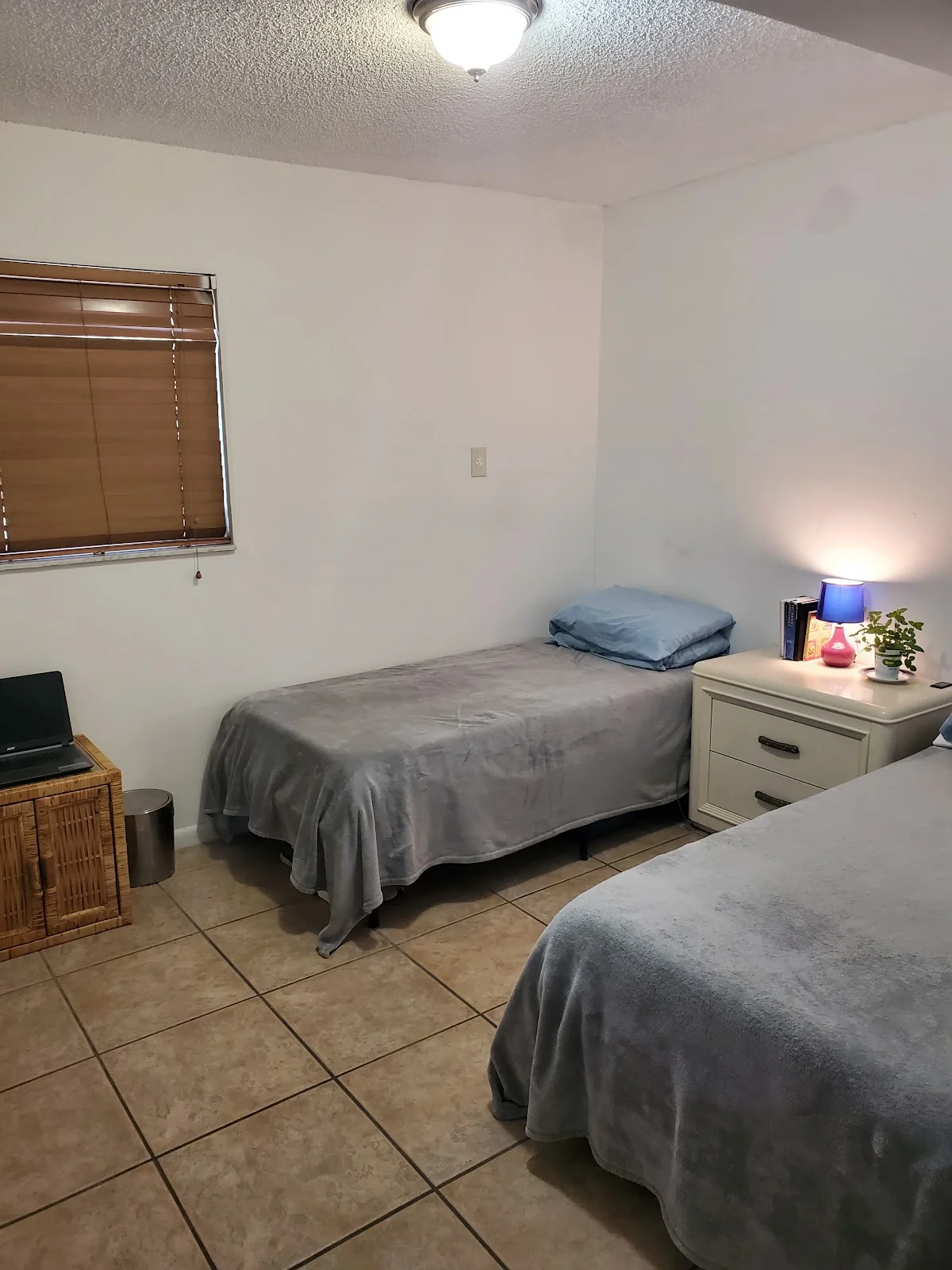 The Right Way Sober Living LLC - Photo 3