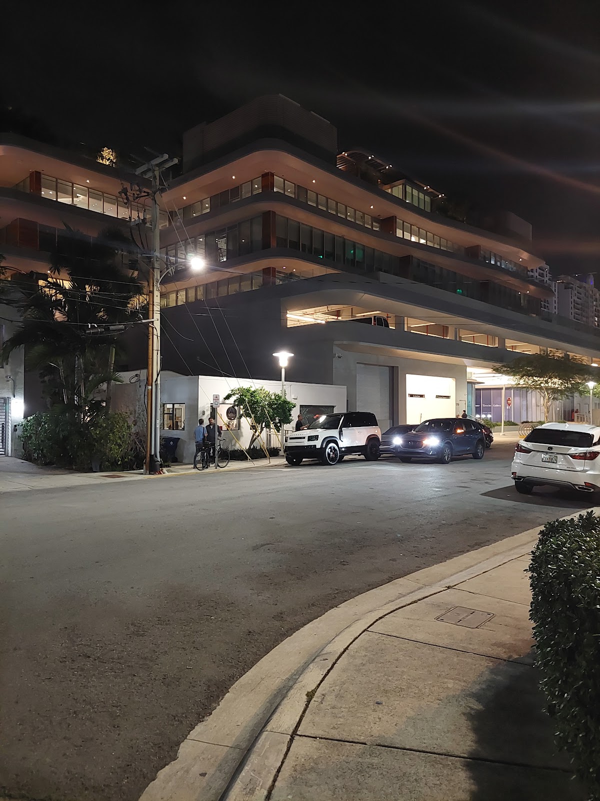 The Sobe Room Inc. - Photo 4