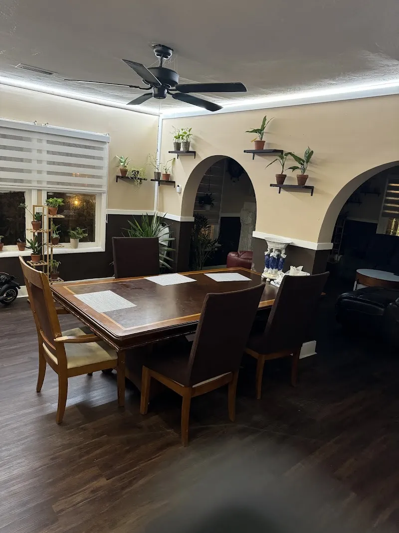 Coral Sober Living - Photo 4