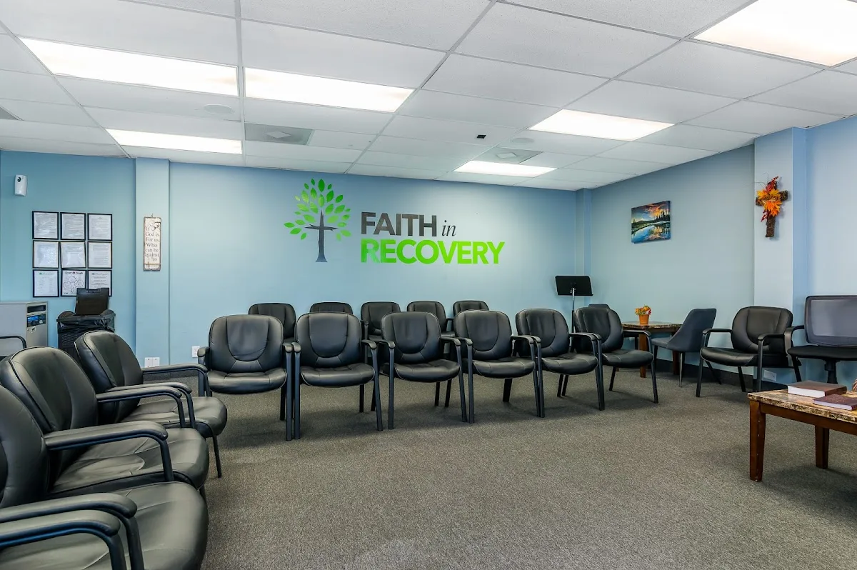 Banyan Pompano - Photo 2