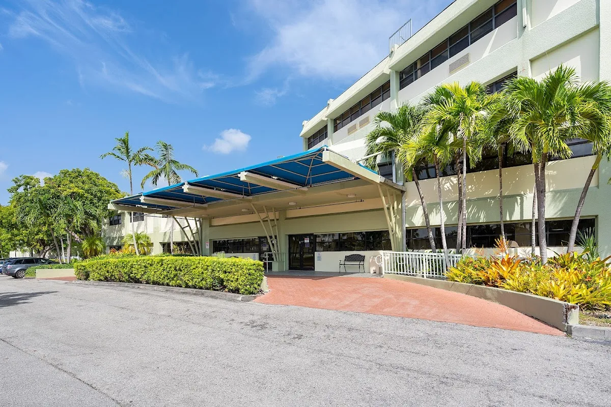 Aventura Rehab & Nursing Center - Photo 2