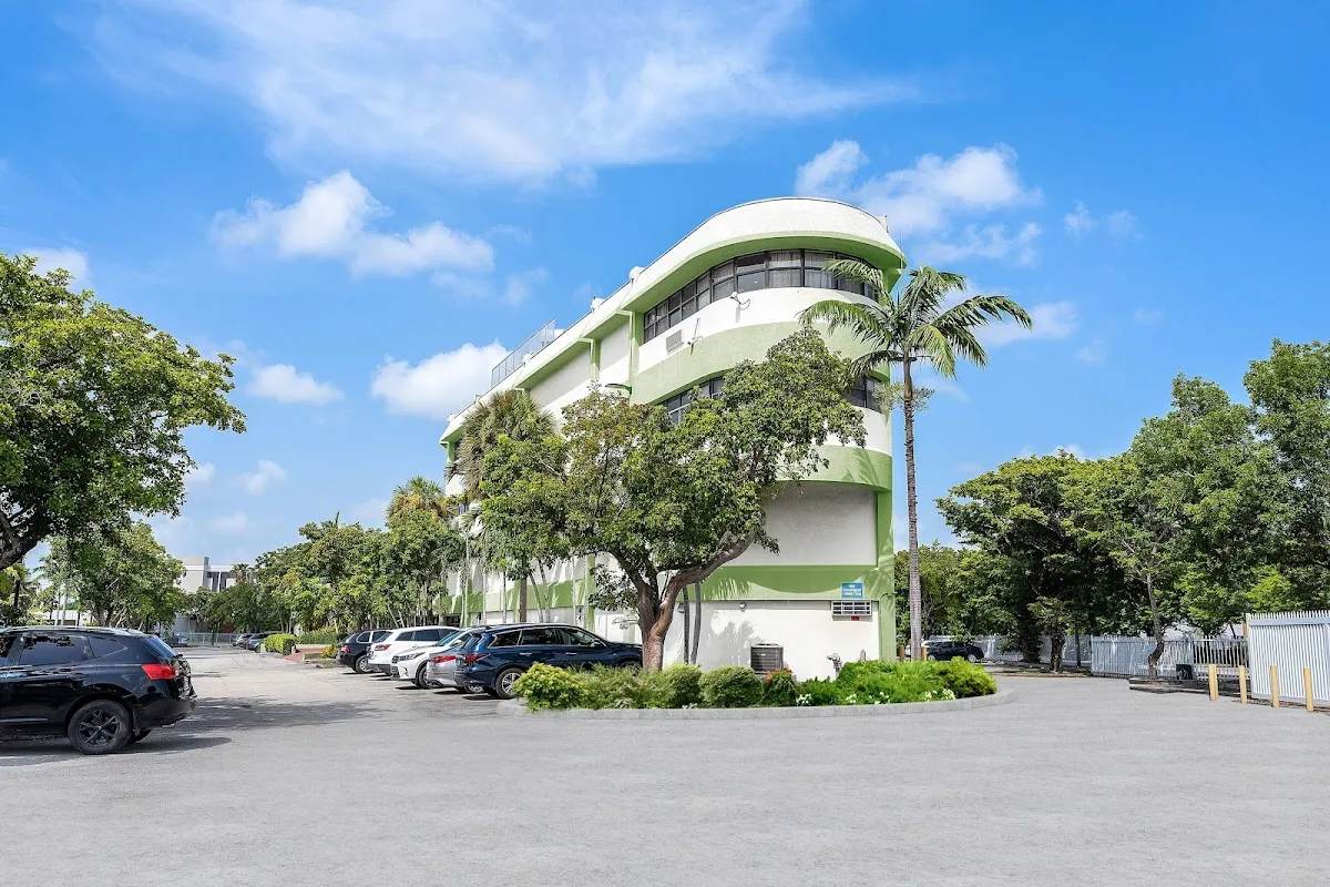 Aventura Rehab & Nursing Center - Photo 3