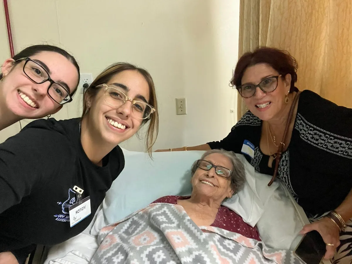 Terrace of Hialeah - Photo 4