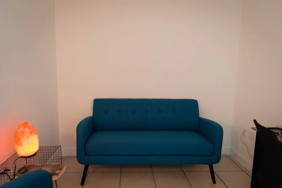 Coral CMHC - Photo 5