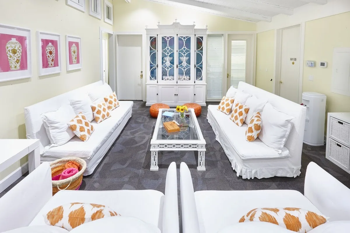 Monte Nido Miami Day Treatment - Photo 2