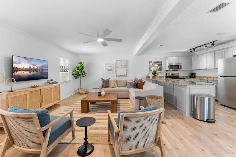 Tranquil Shores - Photo 2