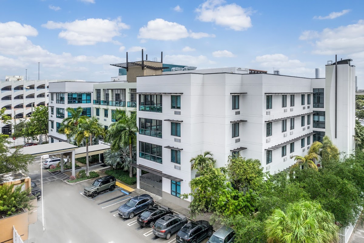 University Health & Rehabilitation Center - Photo 3