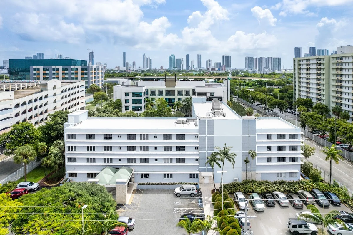 Jackson Gardens Health & Rehabilitation Center - Photo 2