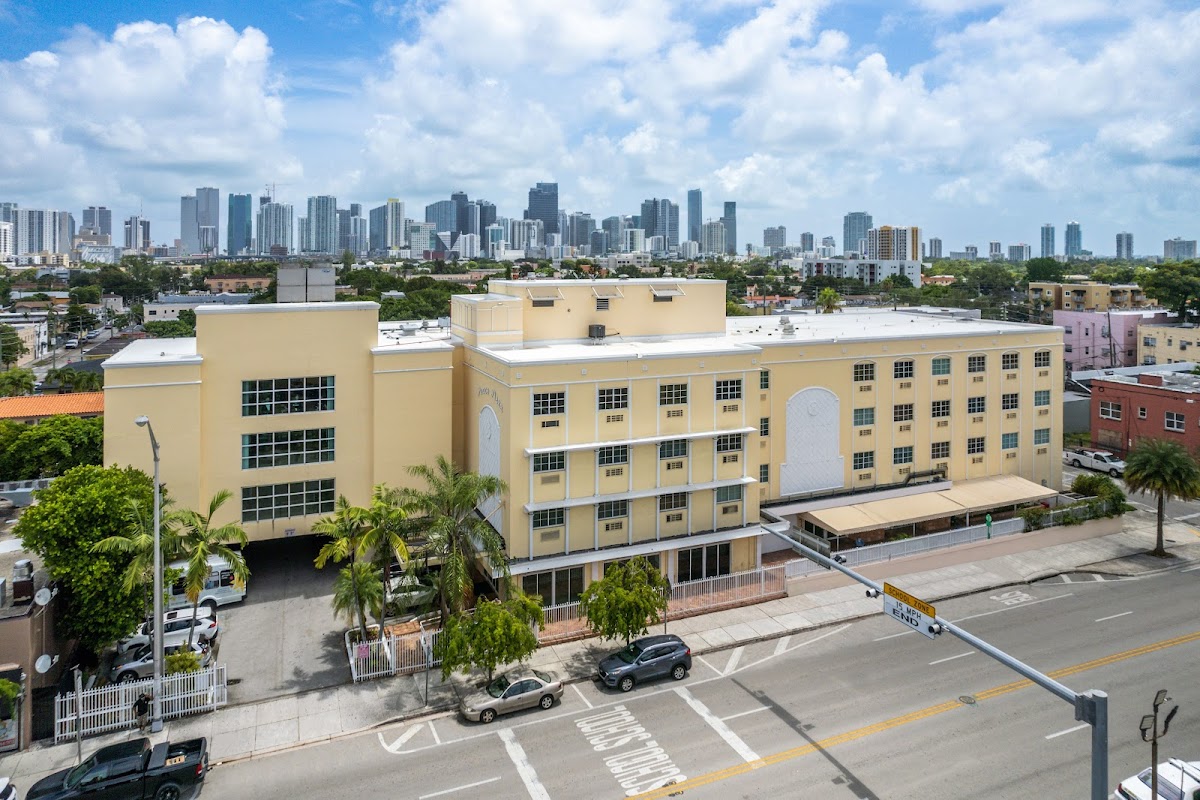 Ponce Health and Rehabilitation Center - Photo 4
