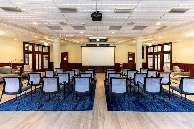 Arista Recovery: Addiction Treatment Center, Detox Center, Alcohol & Drug Rehab In Florida - Photo 2