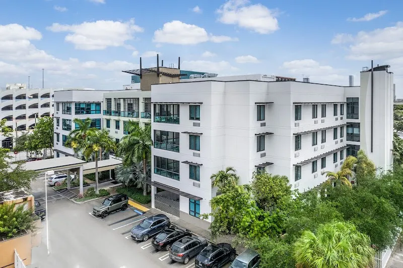 University Health & Rehabilitation Center - Photo 3